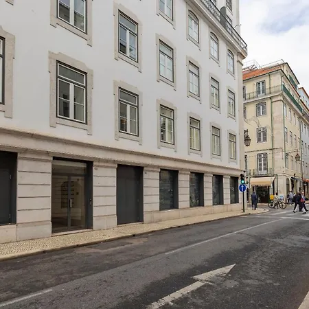 Apartment Downtown Sleek By Lovelystay Lisbon