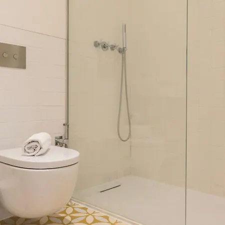 Apartman Downtown Sleek By Lovelystay *