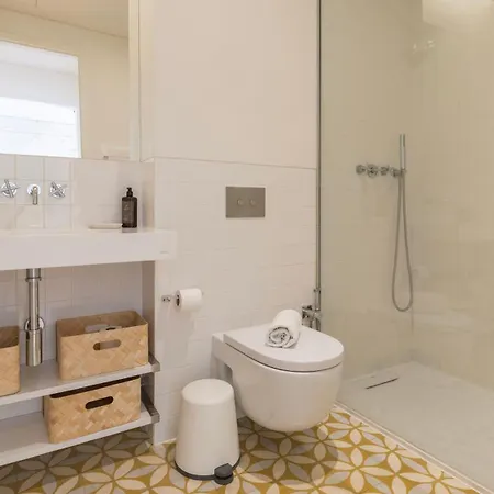 Downtown Sleek By Lovelystay Lisbon